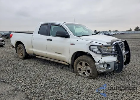 2013 Toyota Tundra Double Cab Sr5 из США, поврежденный, VIN 5TFUY5F19DX289111